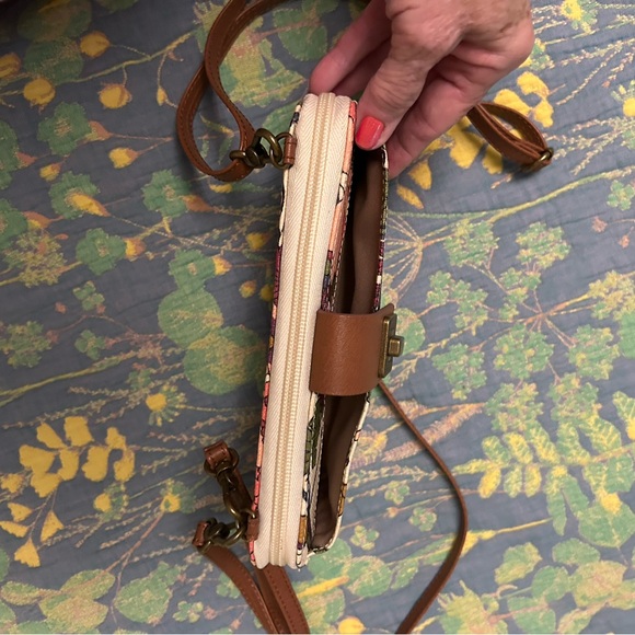 Floral Crossbody Bag with Brown Strap - Picture 4 of 5